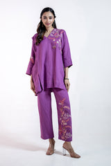 Lavender Purple Regular-Fit Hemp & Tencel Co-ord Set with Hand Embroidery & V-Neck (Aabhaa)